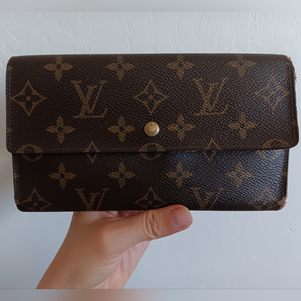 1993 Vintage Louis Vuitton Monogram Porte Tresor International Wallet